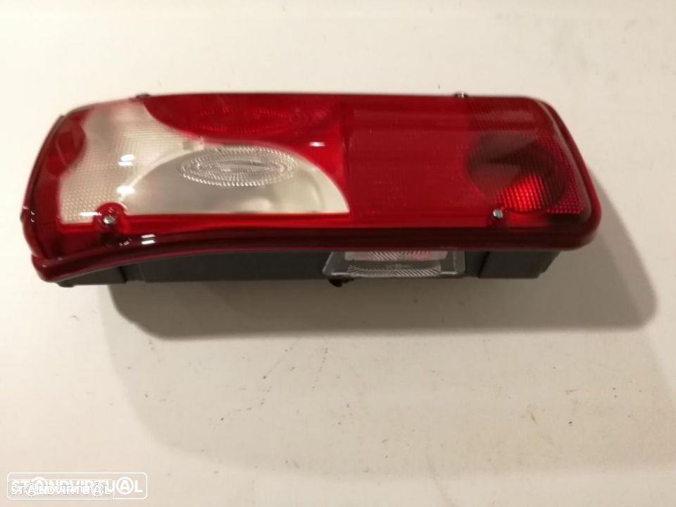 Farolim farol tras mercedes sprinter 2000 a 2013 (novo) - 2