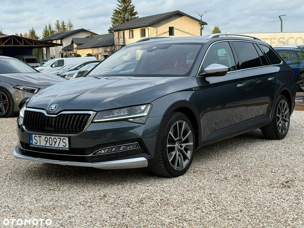 Skoda Superb 2.0 TDI SCR 4x4 Scout DSG - 8