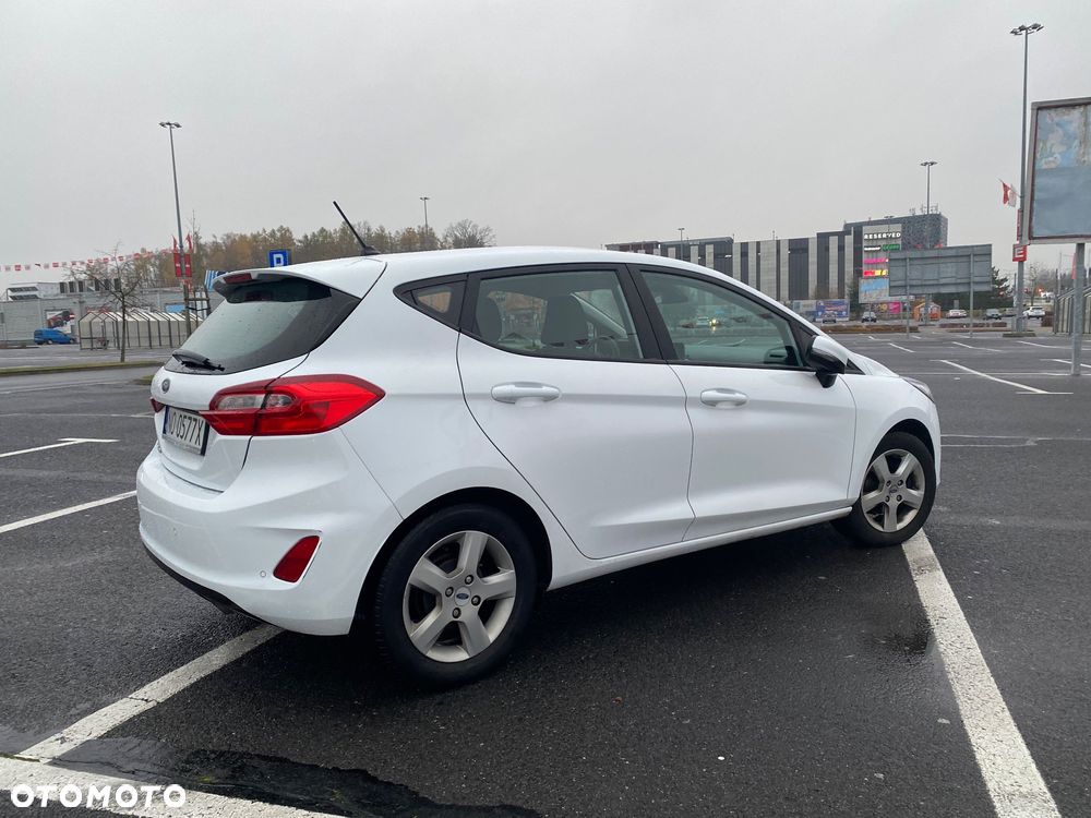 Ford Fiesta 1.5 TDCi ACTIVE - 6