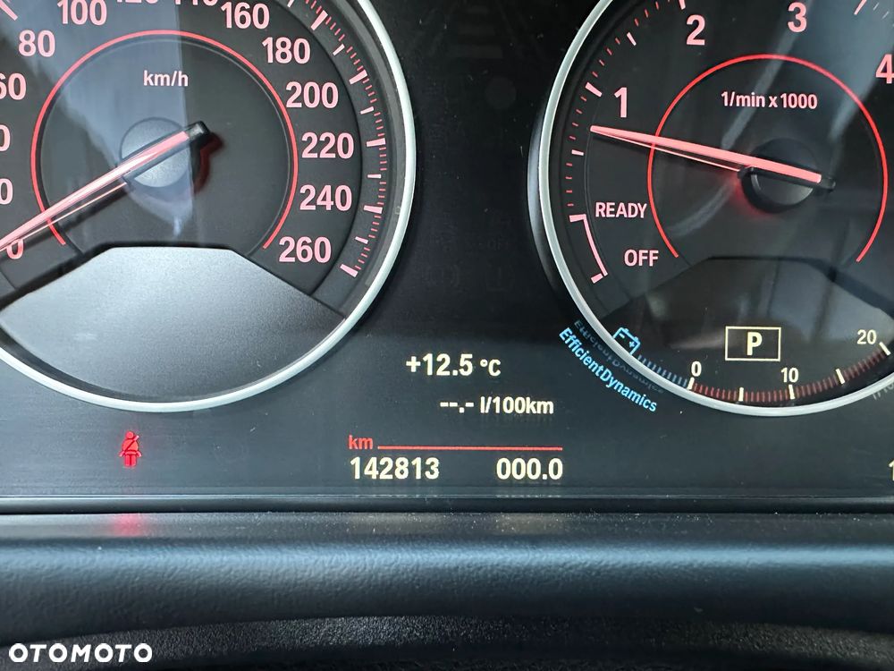 BMW Seria 3 330d xDrive Sport-Aut Blue Performance Sport Line - 21