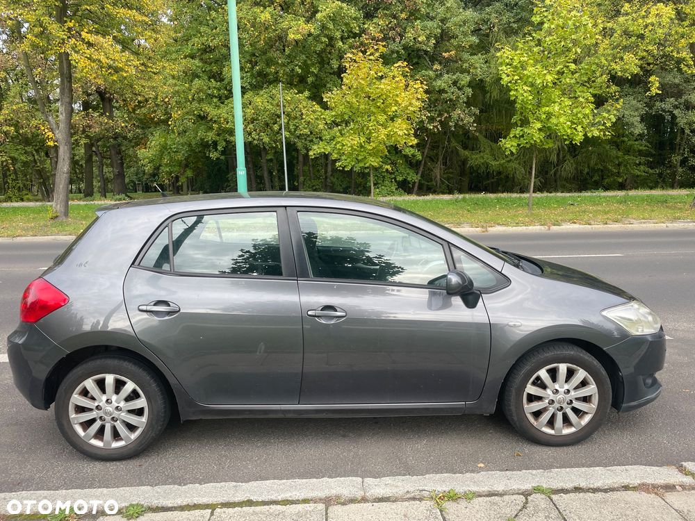 Toyota Auris 2007 photo 4