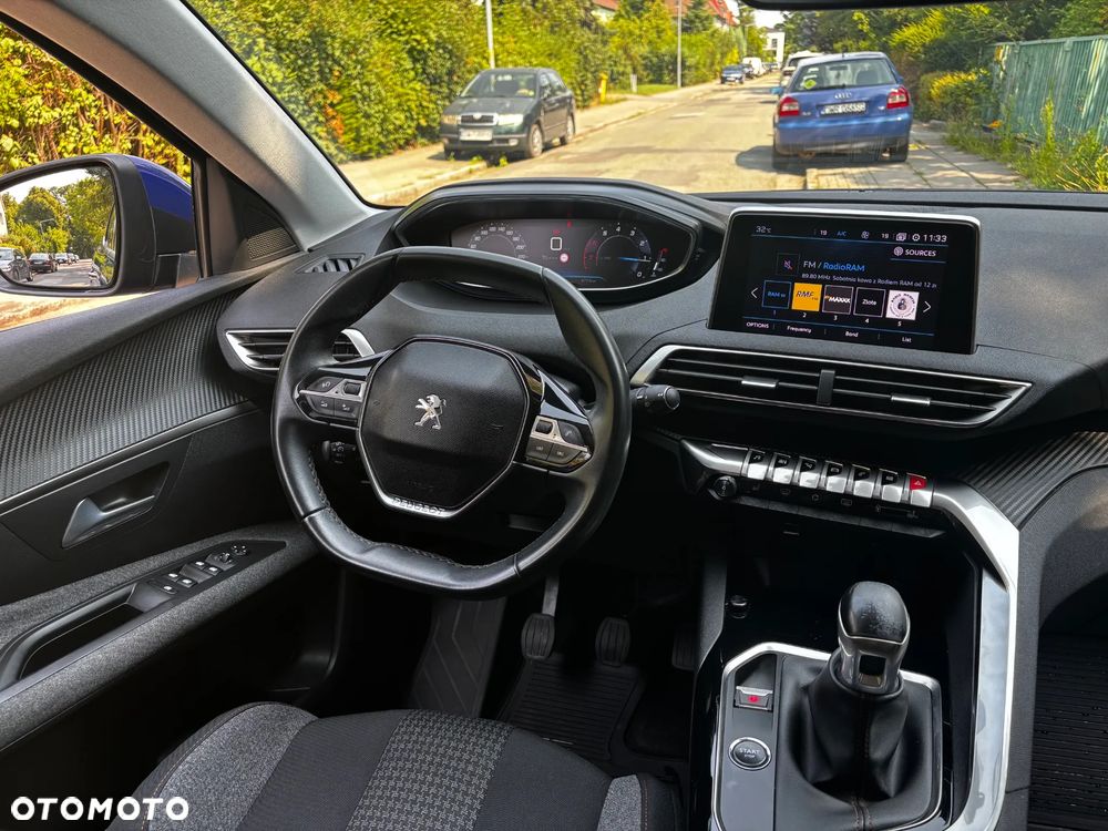 Peugeot 3008 1.2 PureTech GPF Active S&S - 6