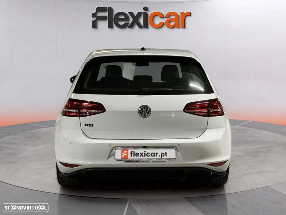 VW Golf 2.0 TSI GTI DSG Performance - 6