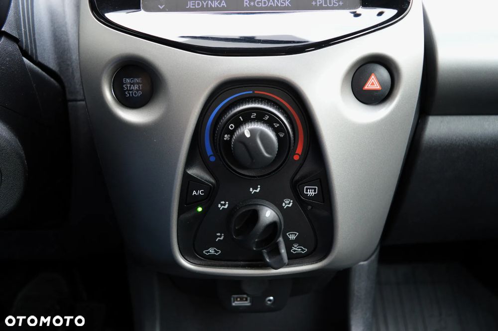 Toyota Aygo 1.0 VVT-i Sprint EU6 - 21