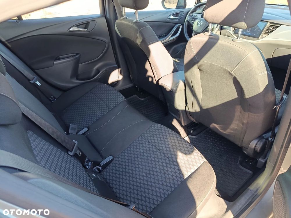 Opel Astra 1.4 T GPF Dynamic S&S - 10