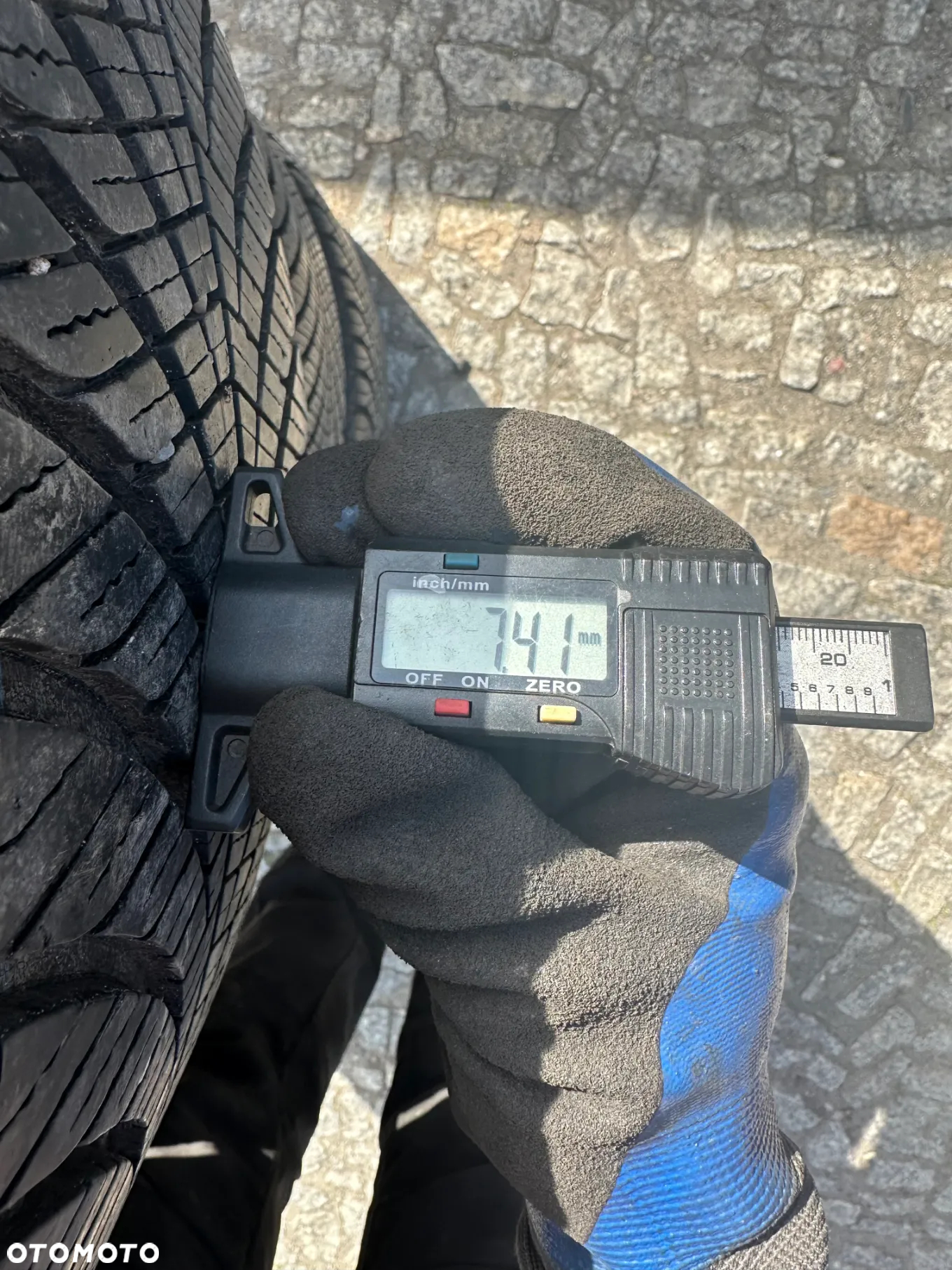Koła Całoroczne wielosezonowe do Ford Kuga 5x108 18 235 50 Goodyear - 9