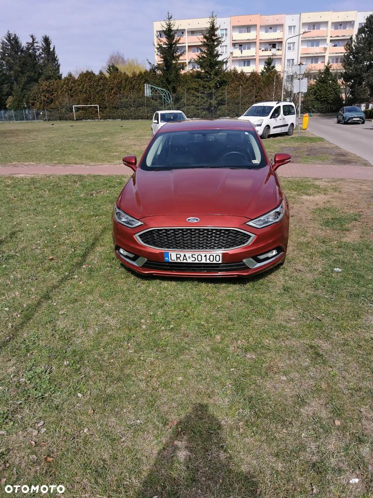 Ford Fusion - 1