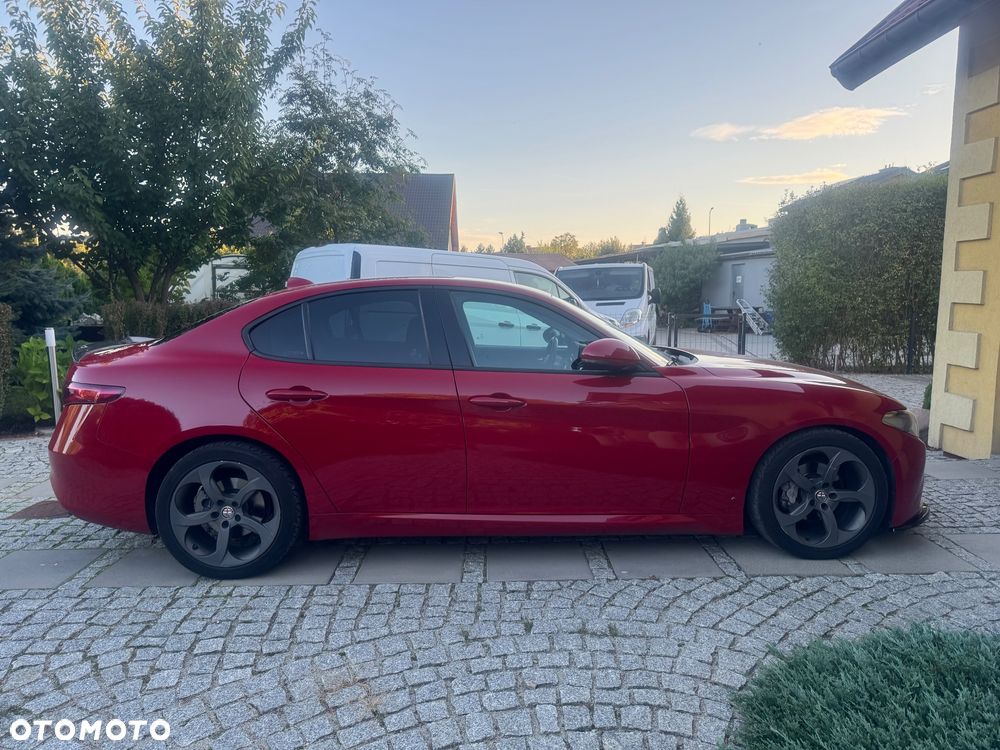 Alfa Romeo Giulia 2.0 Turbo - 7