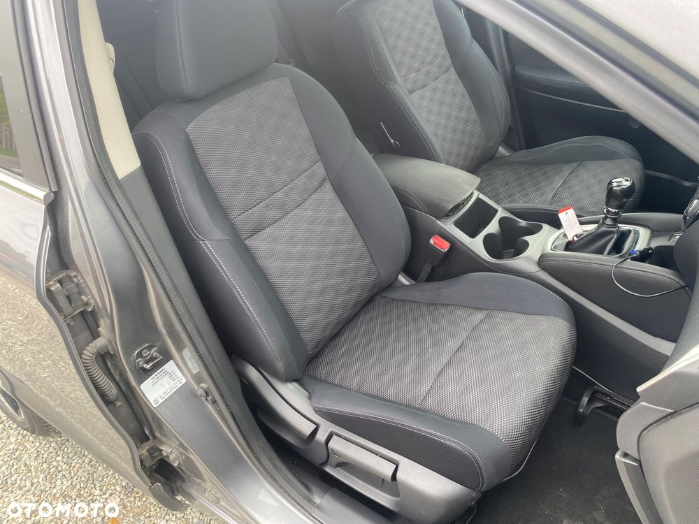 Nissan Qashqai 1.6 DIG-T N-Connecta - 29