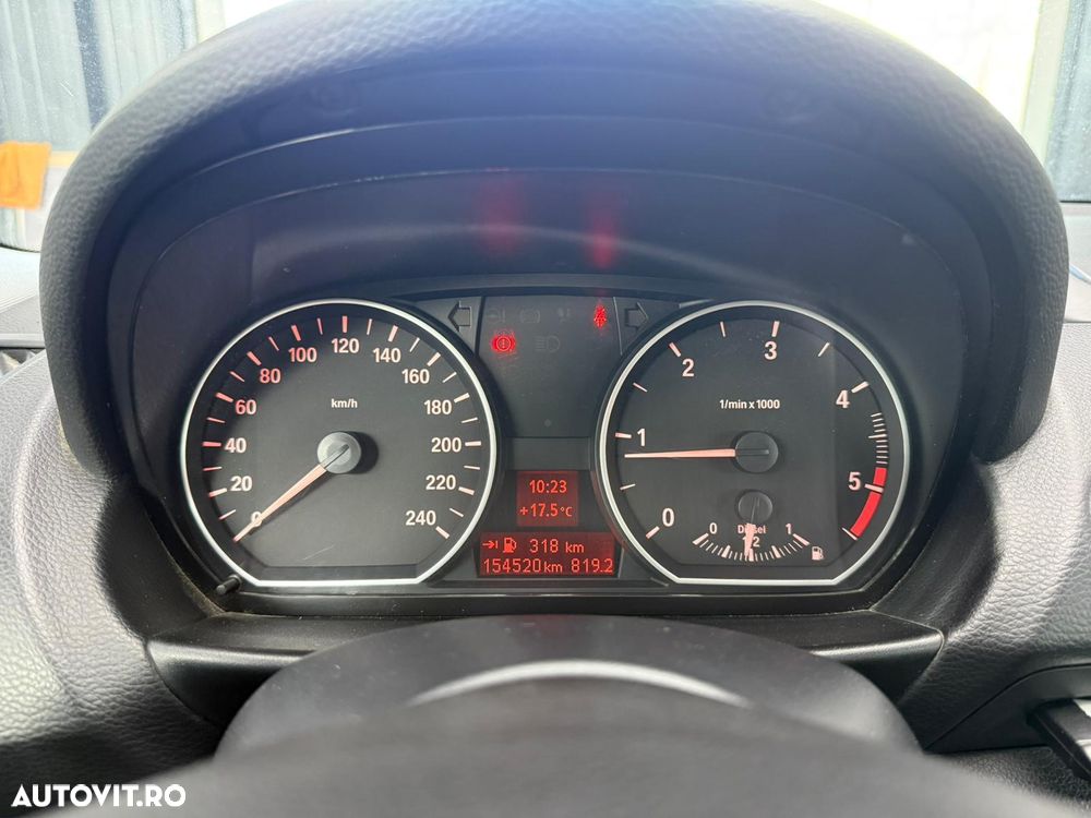 BMW Seria 1 118d - 8