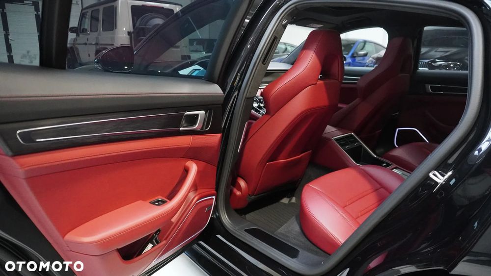 Porsche Panamera GTS - 10