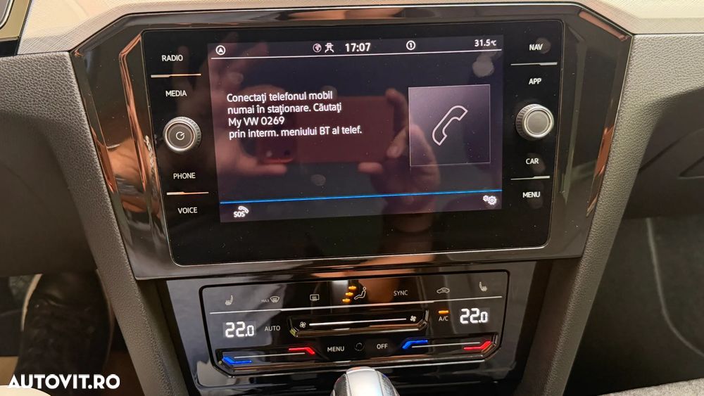 Volkswagen Passat 2.0 TDI DSG Comfortline - 31