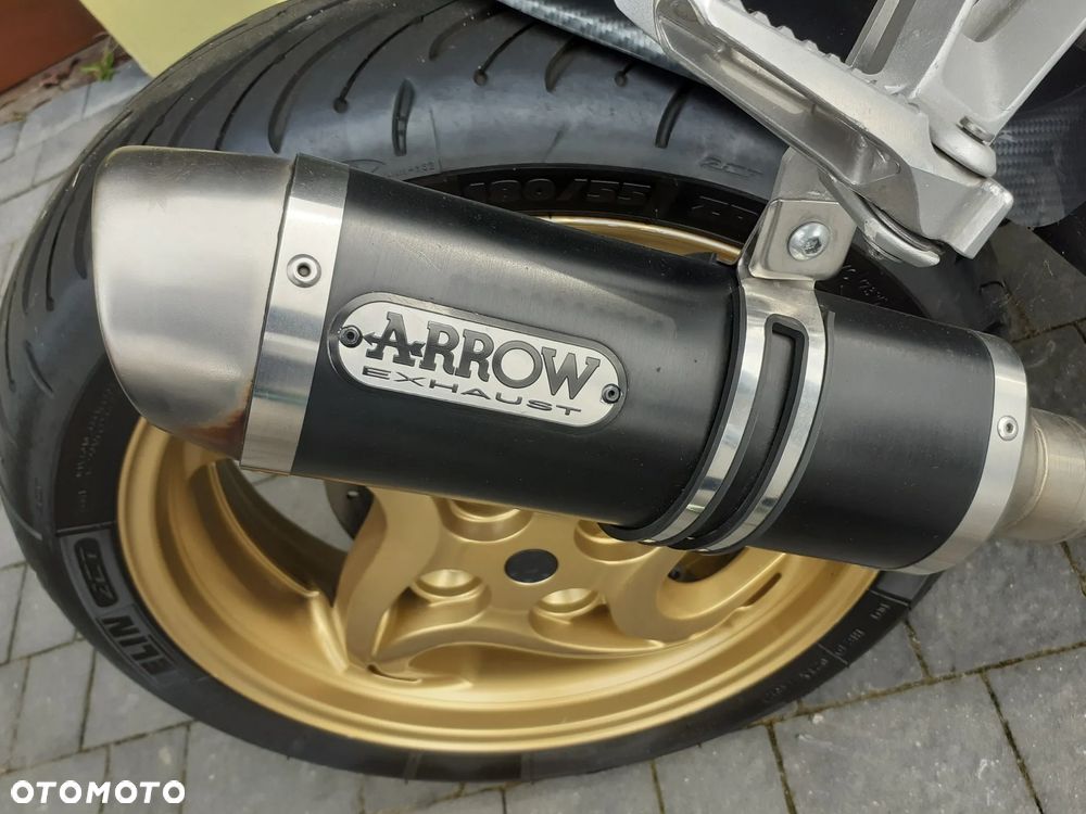 Honda CB - 4