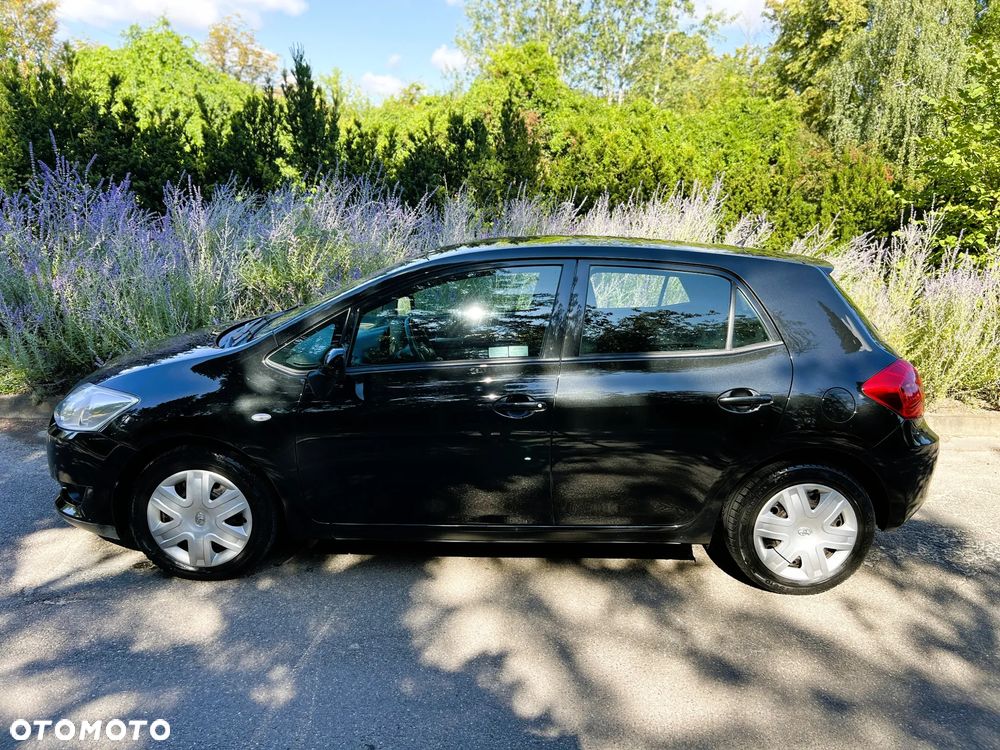 Toyota Auris - 29