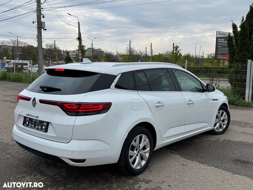 Renault Megane BLUE dCi 115 ZEN - 22