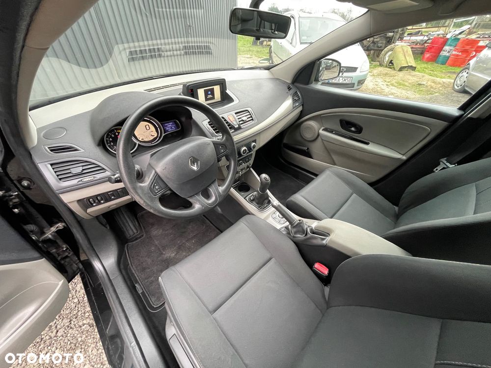 Renault Megane 1.6 16V 100 J'taime - 9