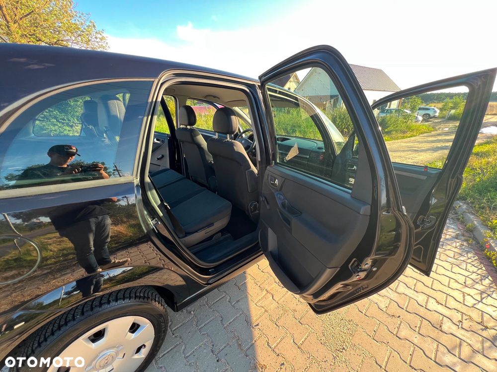 Opel Meriva 1.6 Cosmo - 23