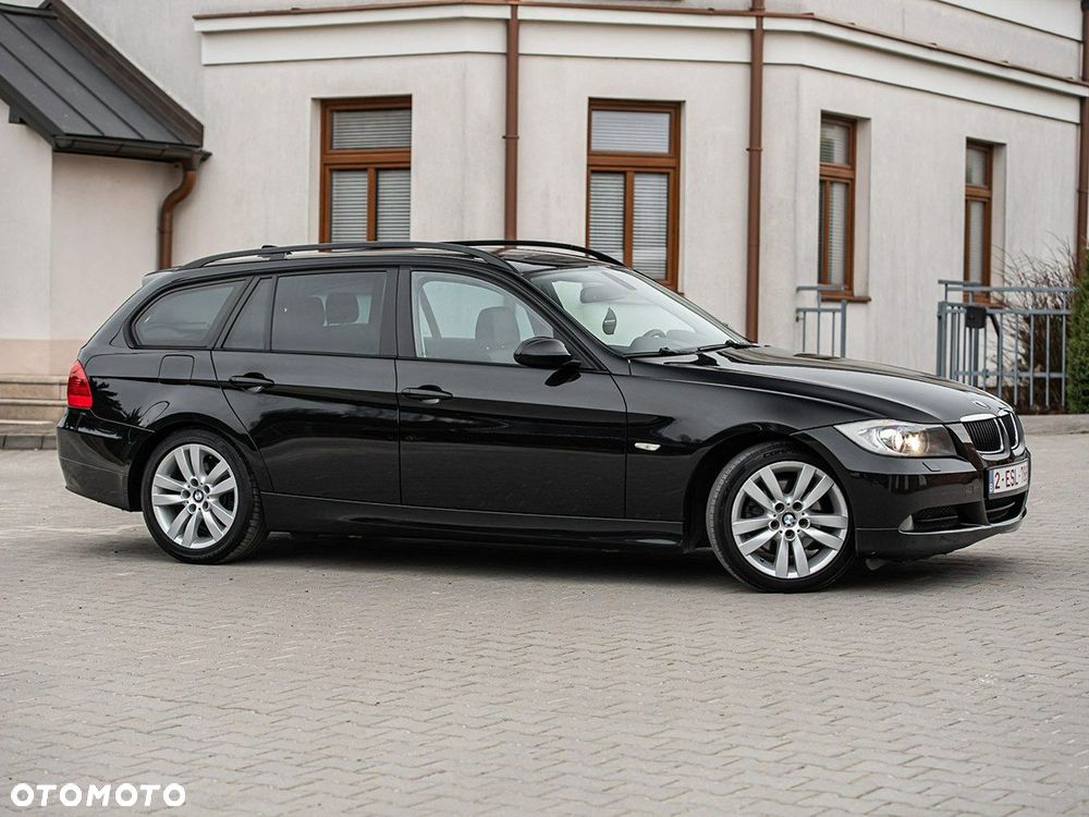 BMW Seria 3 - 18