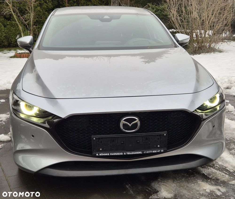 Mazda 3 SKYACTIV-G 2.0 M-Hybrid SELECTION - 2