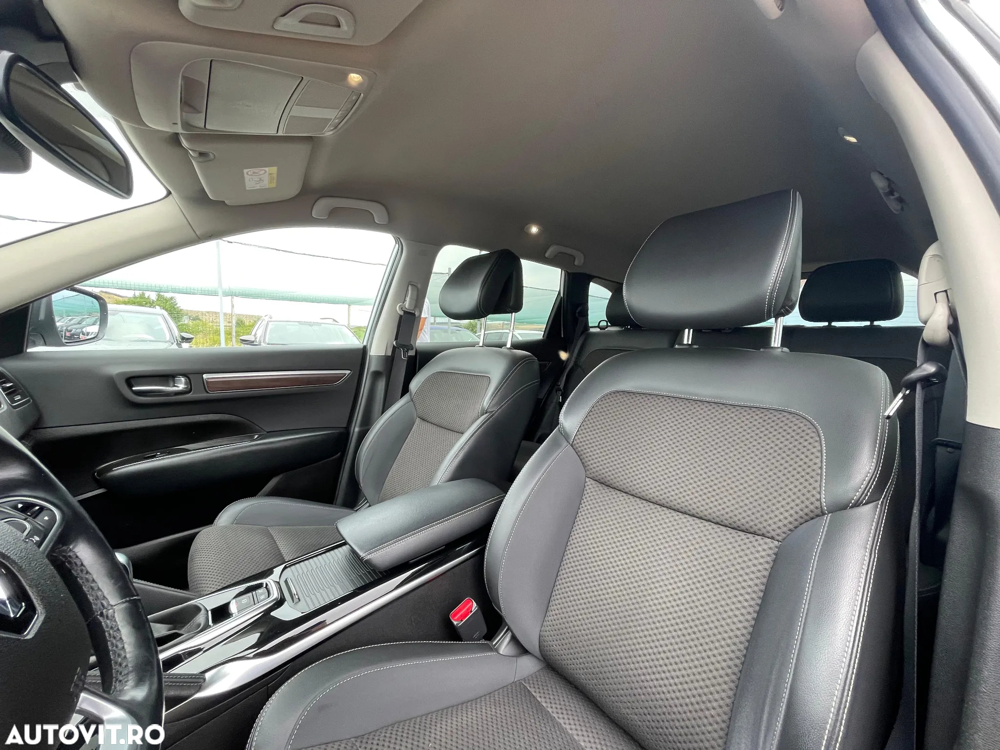 Renault Koleos ENERGY dCi 175 X-tronic 4WD INTENS - 13