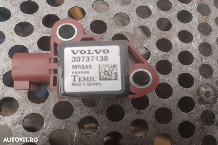 SENZOR IMPACACT - 30737138 MX 1253 Volvo V50  seria - 2