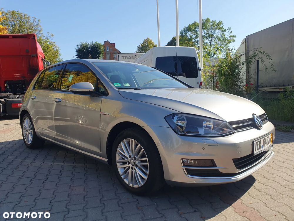 Volkswagen Golf 1.2 TSI BlueMotion Technology Cup - 2