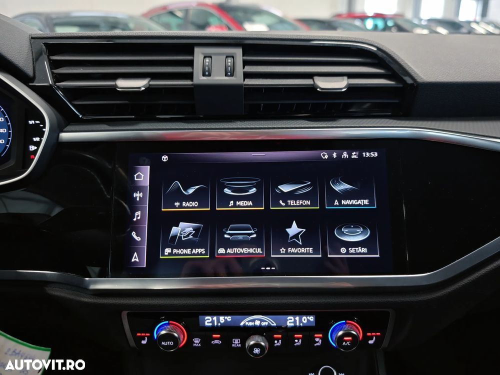 Audi Q3 45 TFSIe S tronic - 12