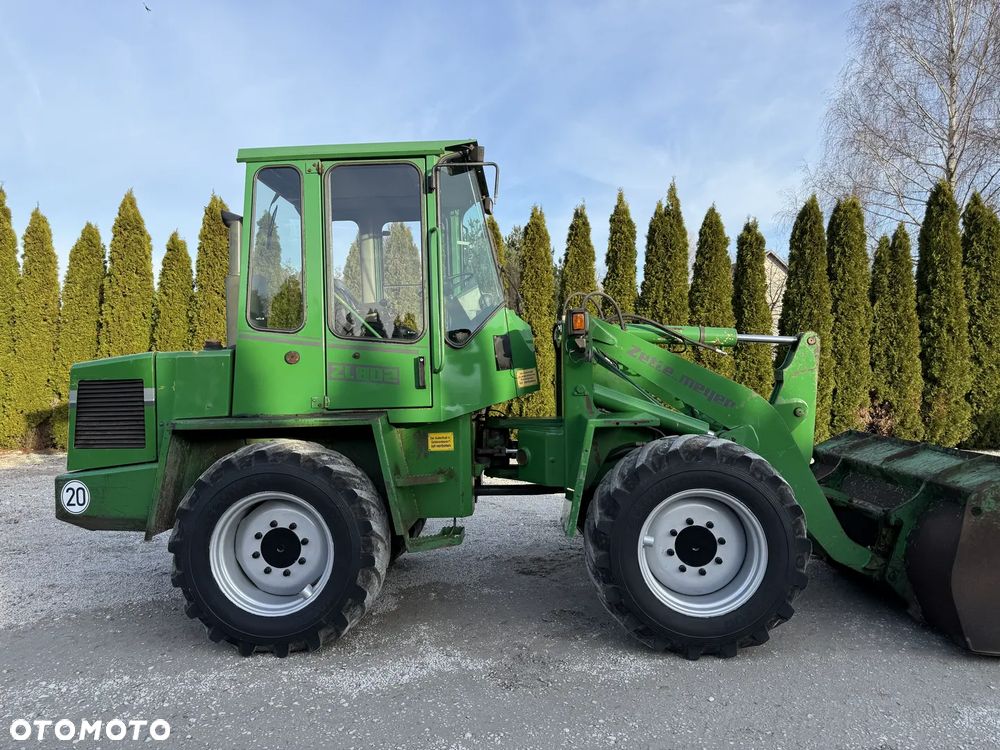 Zettelmeyer ZL 802 / ORYGINAŁ / NIE MALOWANA / PIĘKNIE UTRZYMANA / SILNA I SZYBKA / ZADBANA / SPROWADZONA Z NIEMIEC / SILNIK DEUTZ / 602 702 407 408 410 60 70 80 M - 3