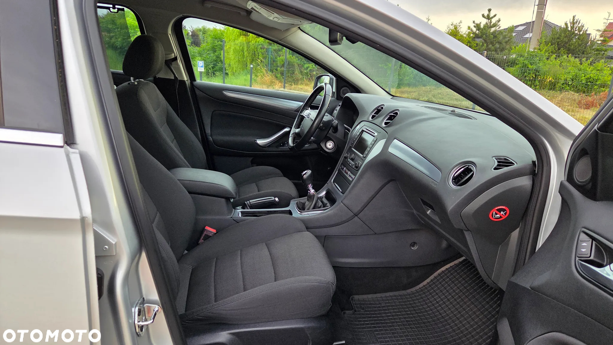 Ford Mondeo 2.0 TDCi Titanium - 23