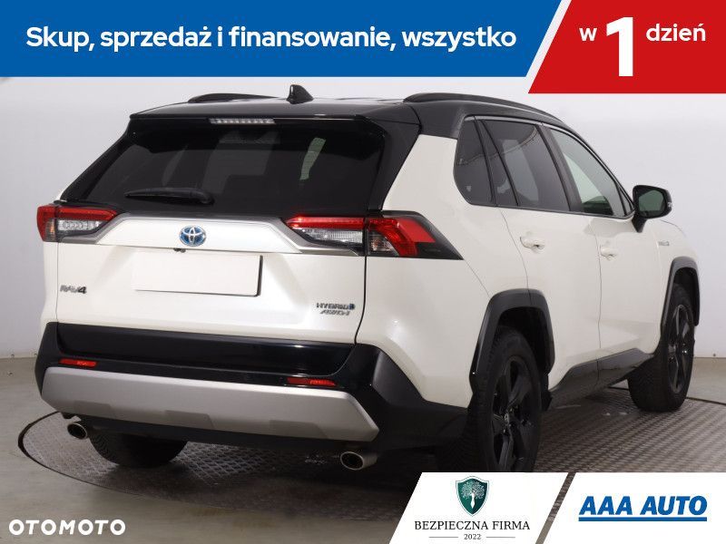 Toyota RAV4 - 7