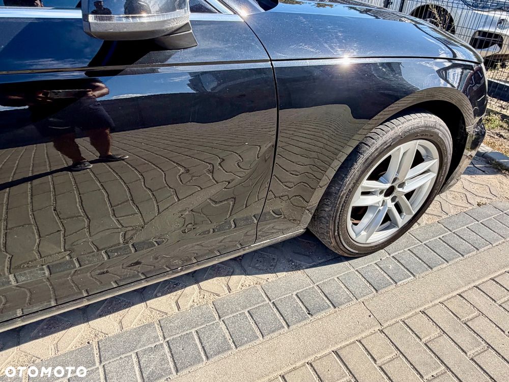 Audi A4 Limousine - 12