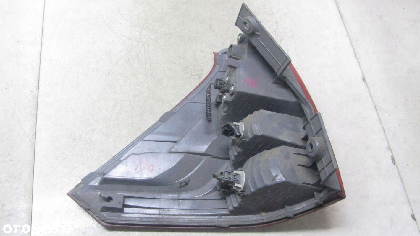 HONDA CR-V IV LAMPA PRAWA TYŁ TYLNA 12- - 4