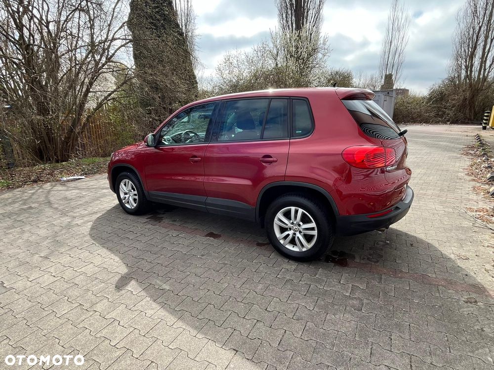 Volkswagen Tiguan 2.0 TDI DPF 4Motion BlueMotion Technology Track & Style - 6