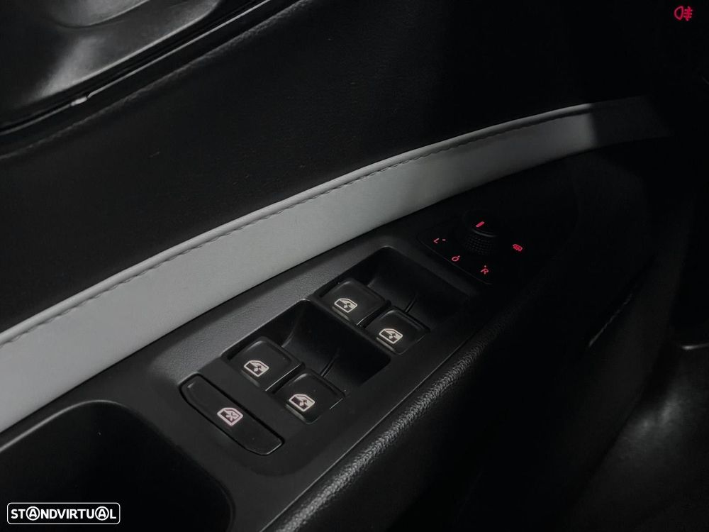 SEAT Leon ST 2.0 TSI Cupra DSG S/S - 12