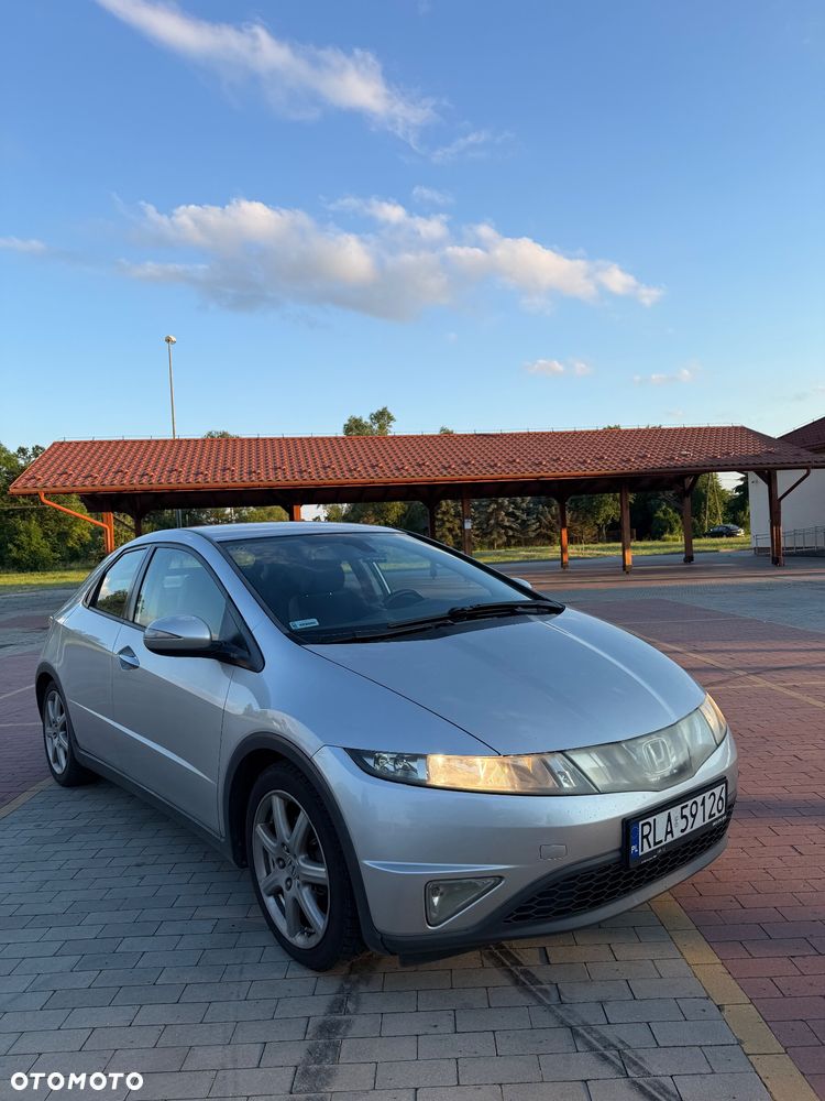 Honda Civic 1.8 Executive - 1