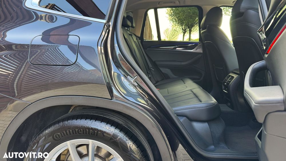 BMW X3 xDrive20d Aut. Advantage - 26