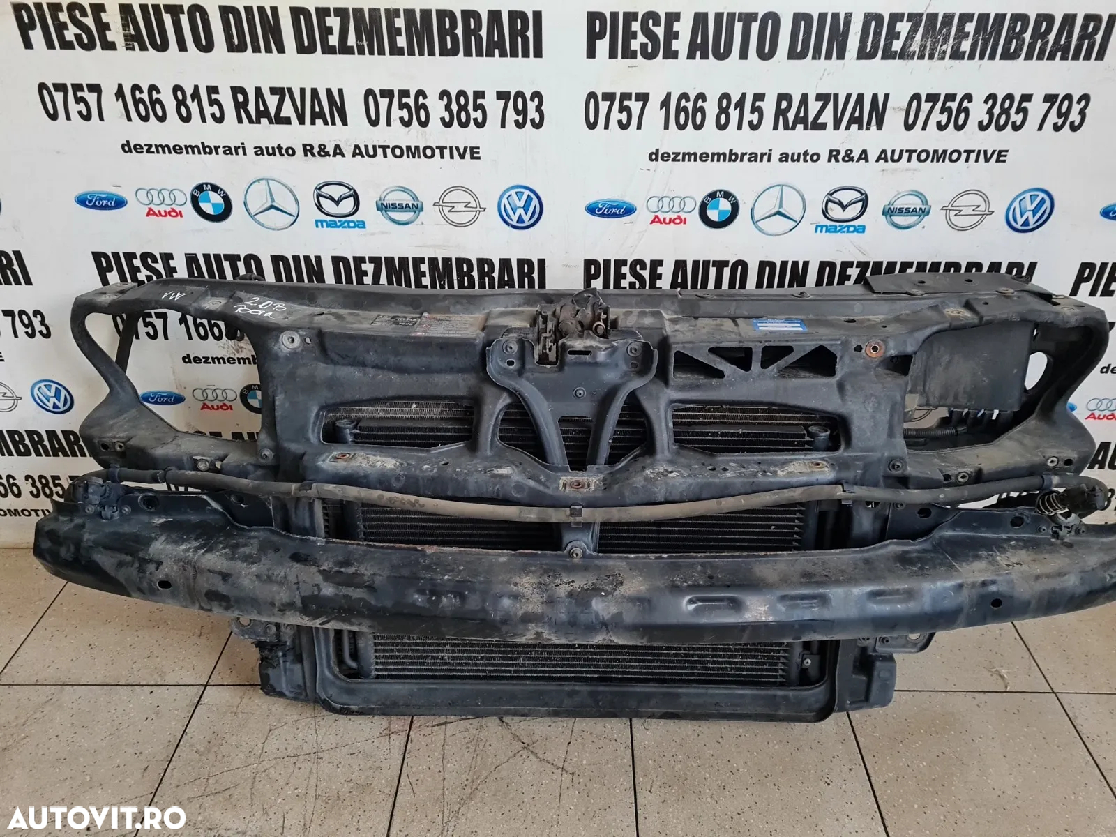 Trager Calandru Fata Complect Vw Bora 2.0 Benzina Radiator Termocupla Armatura Vw Bora - Dezmembrar - 3