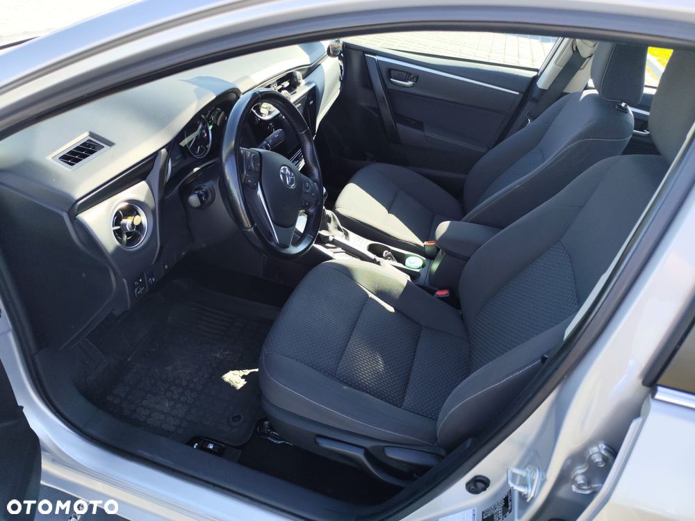 Toyota Corolla 1.6 Comfort - 7