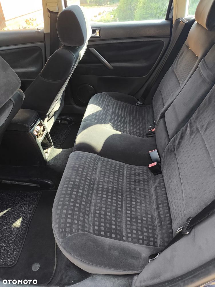 Volkswagen Passat 1.9 TDI - 7