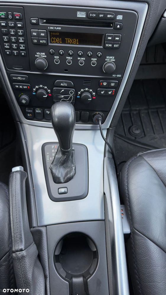 Volvo XC 70 D5 AWD Ocean Race - 15