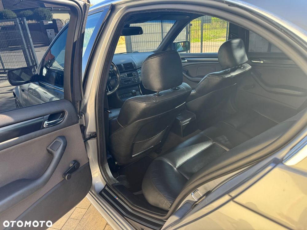 BMW Seria 3 320d - 18