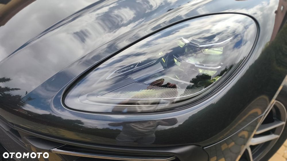 Porsche Macan Standard - 12