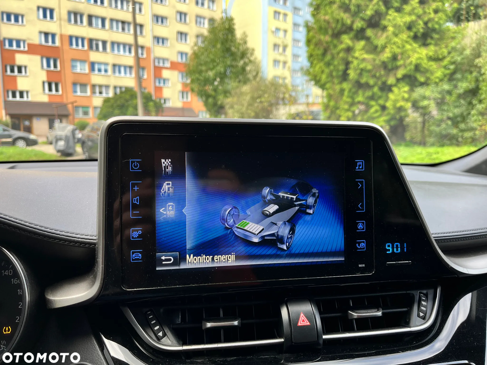 Toyota C-HR 1.8 Hybrid GPF Executive - 19