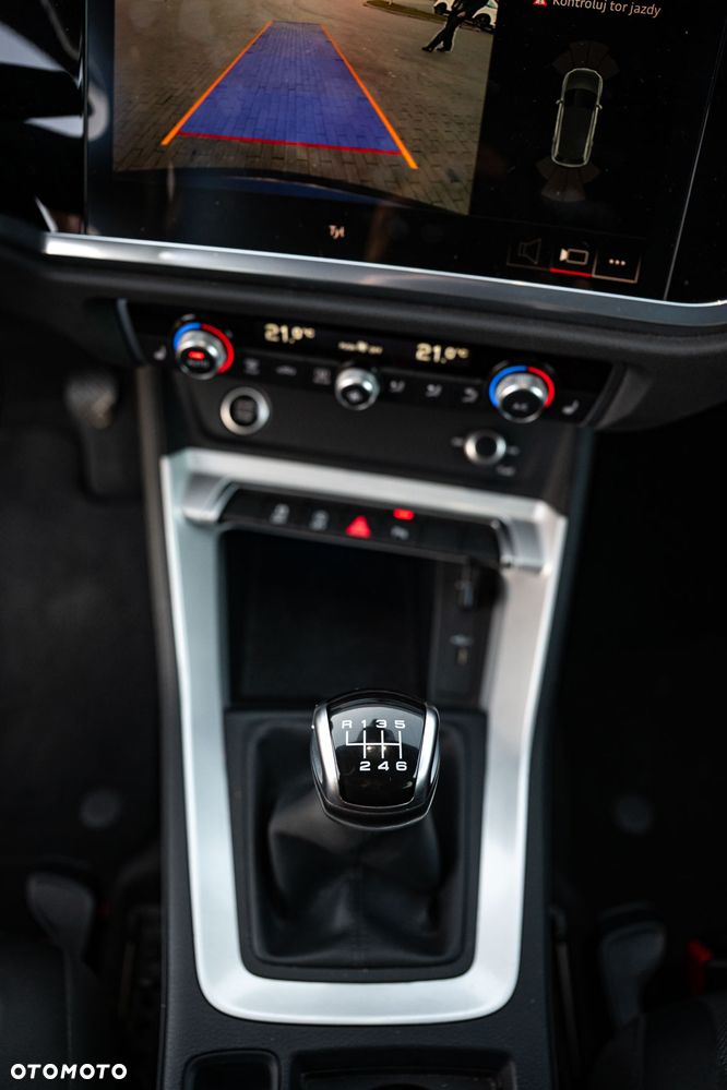 Audi Q3 35 TFSI S-Line - 19