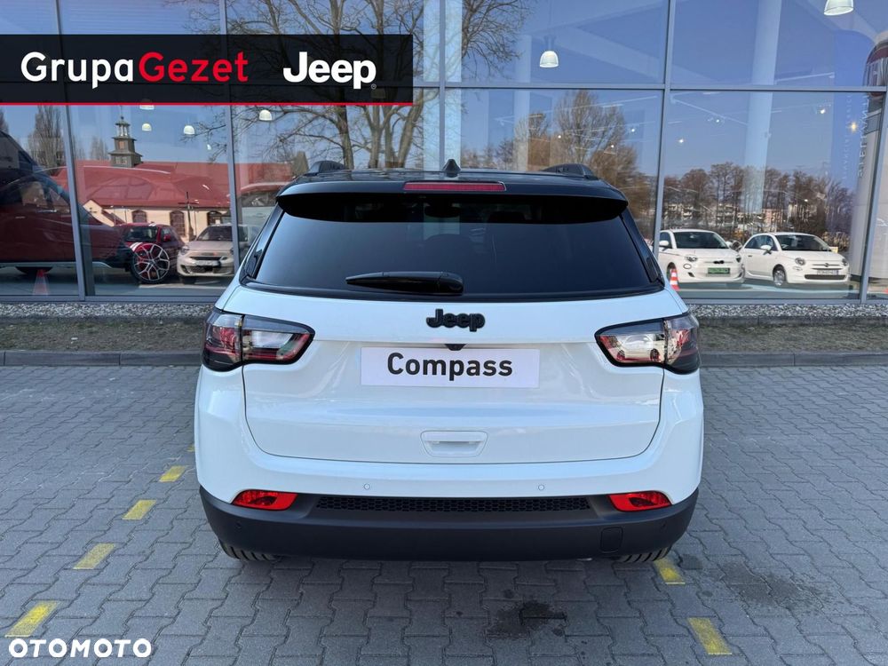 Jeep Compass - 6