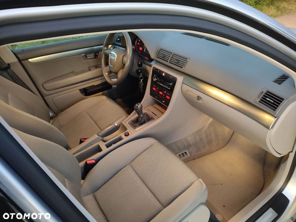 Audi A4 Limousine 1.8 T - 9