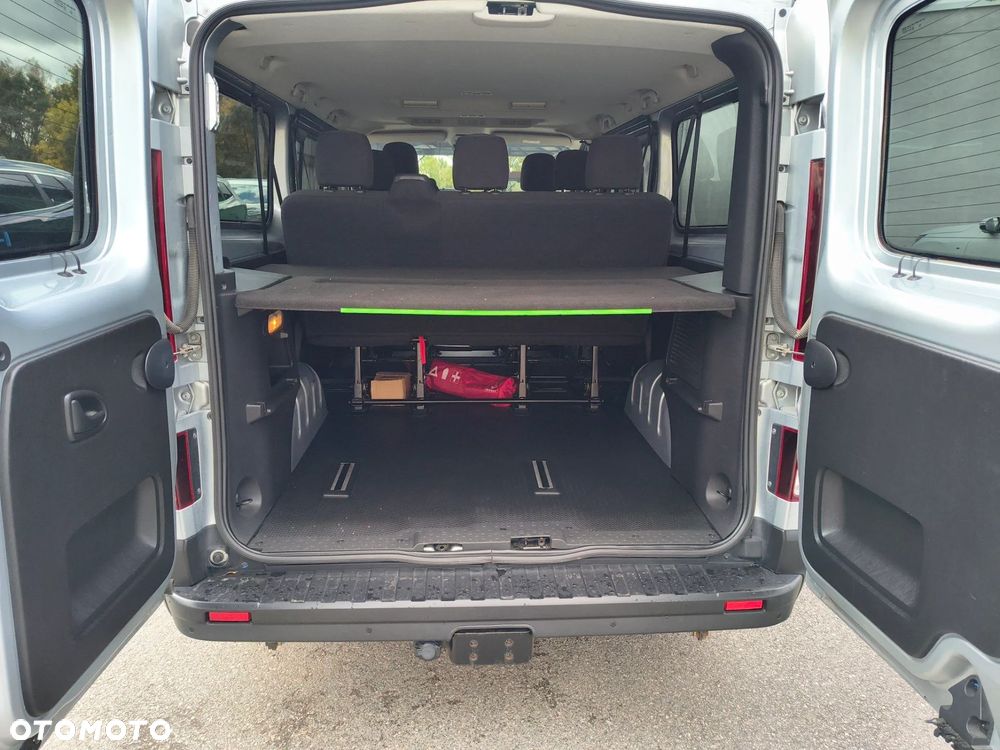 Renault Trafic - 22