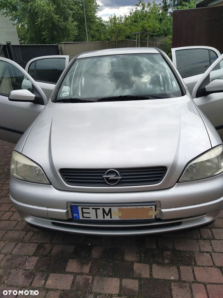Opel Astra 1.4 - 10