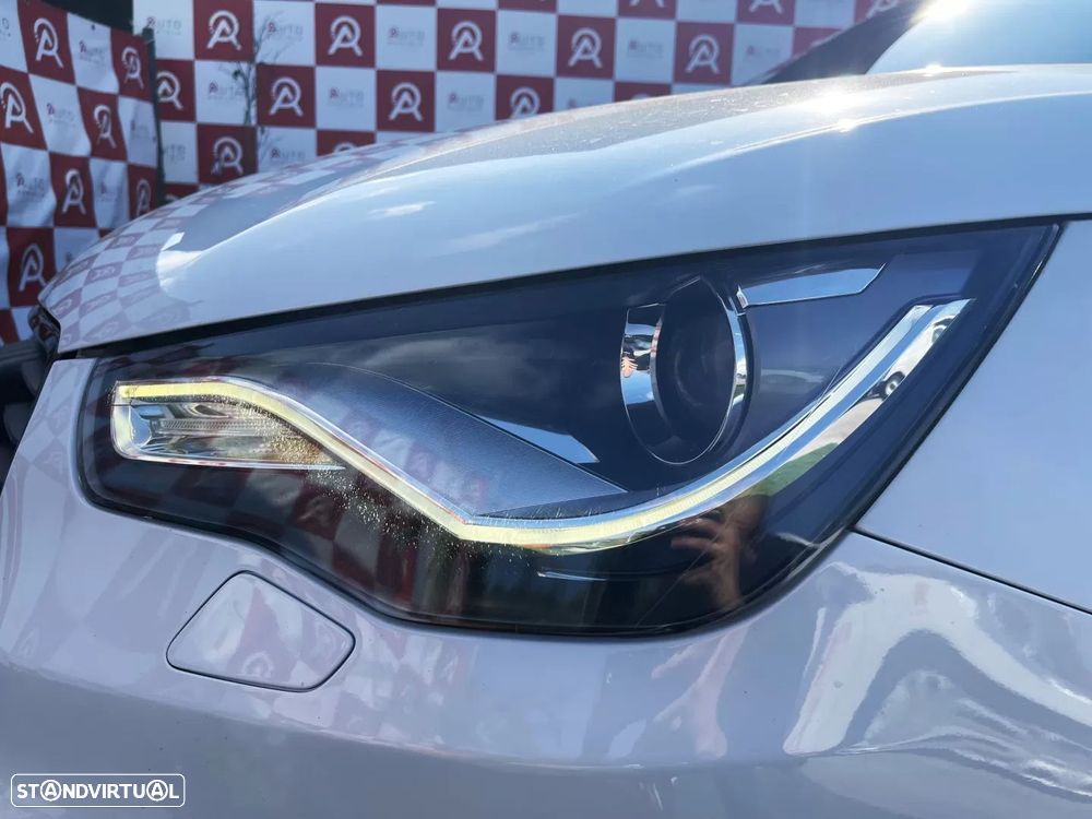 Audi A1 Sportback 1.6 TDI S-line - 8