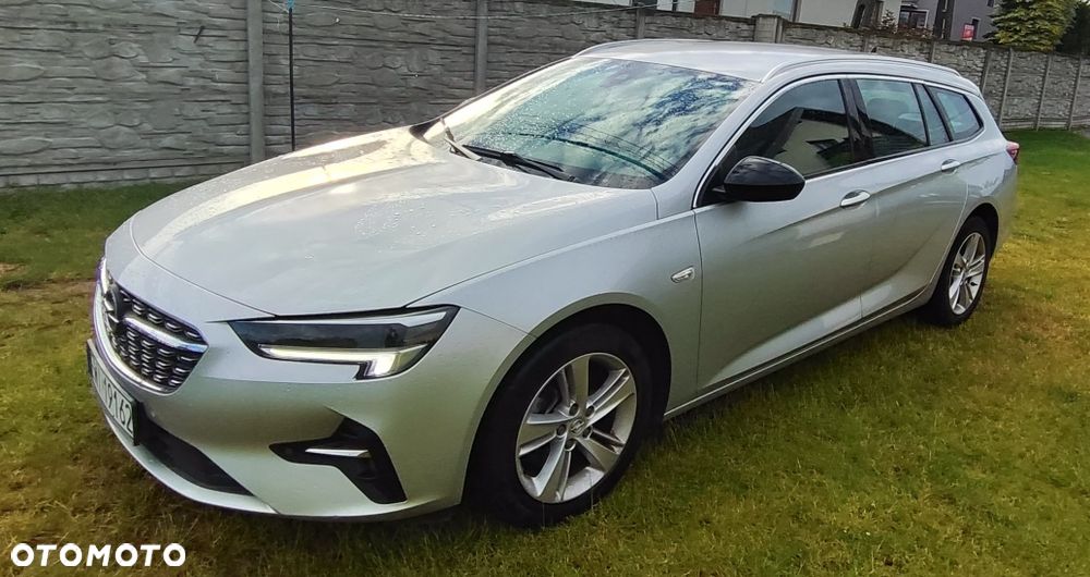 Opel Insignia - 1